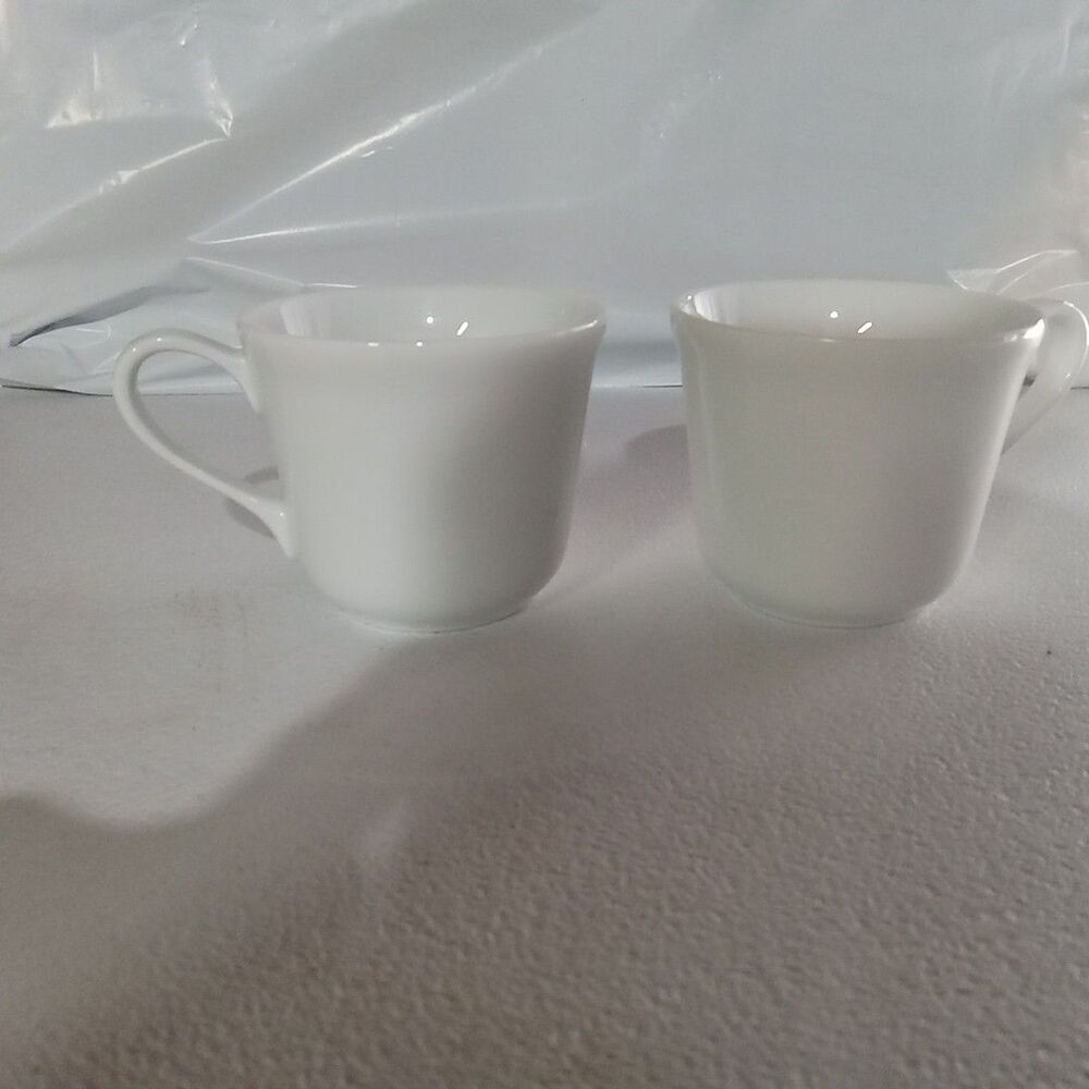 2 Royal  Porcelain  Restaurant Ware 7 Ounce Cups